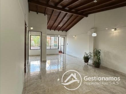 CODIGO A 2881 BELLO PARQUE 